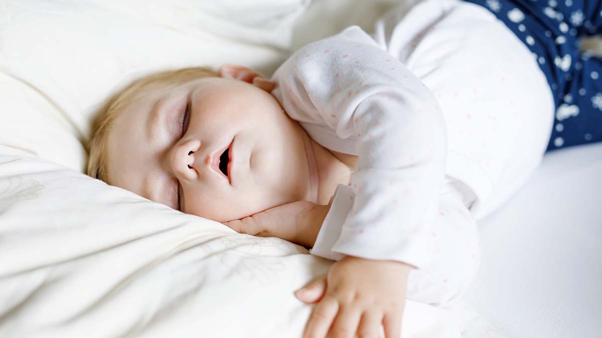 How To Survive The Month Sleep Regression In Babies Sleeping