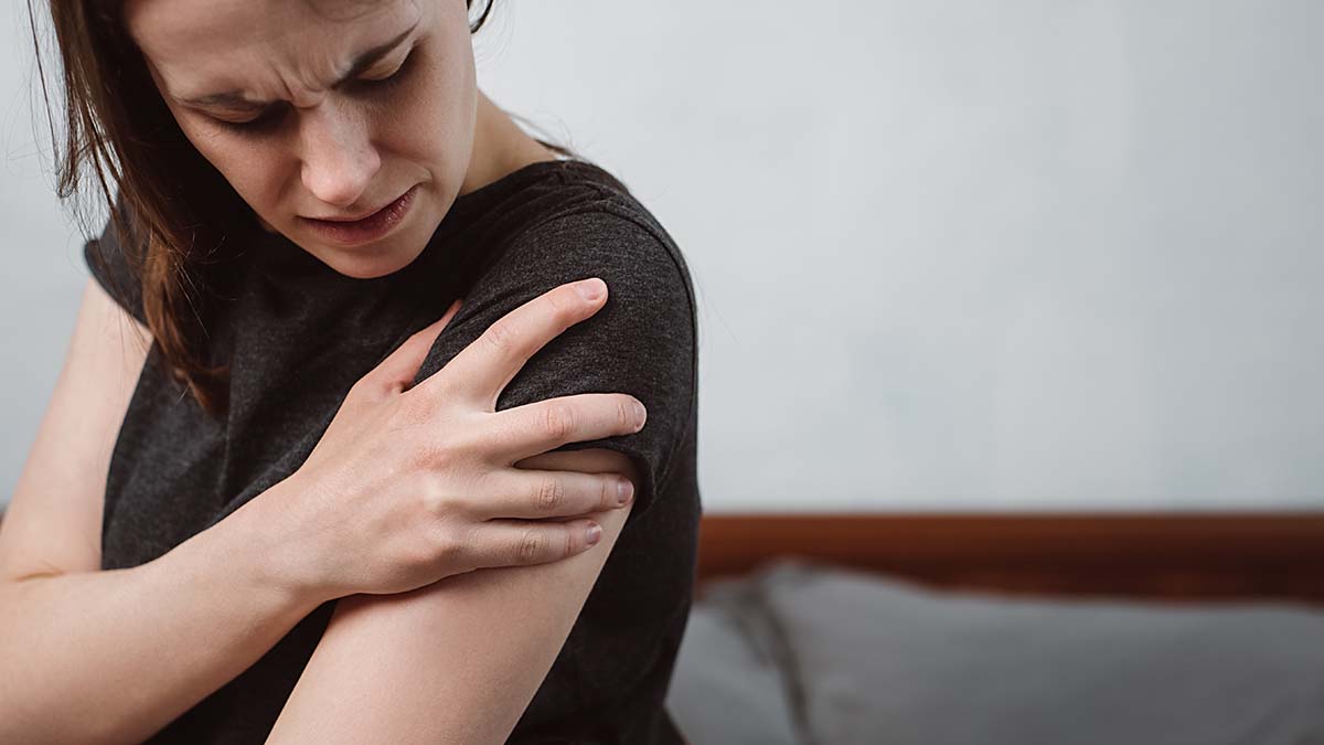 Shoulder Pain And Side Sleeping The Truth You Need To Hear - bwwdpju